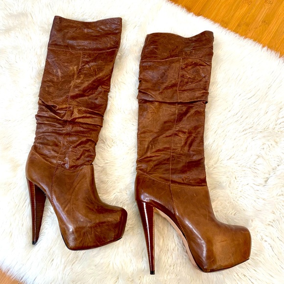 Rock these Alice & Olivia Brown Boots for Thanksgiving. Size 37. Made in Brazil. - Picture 1 of 4